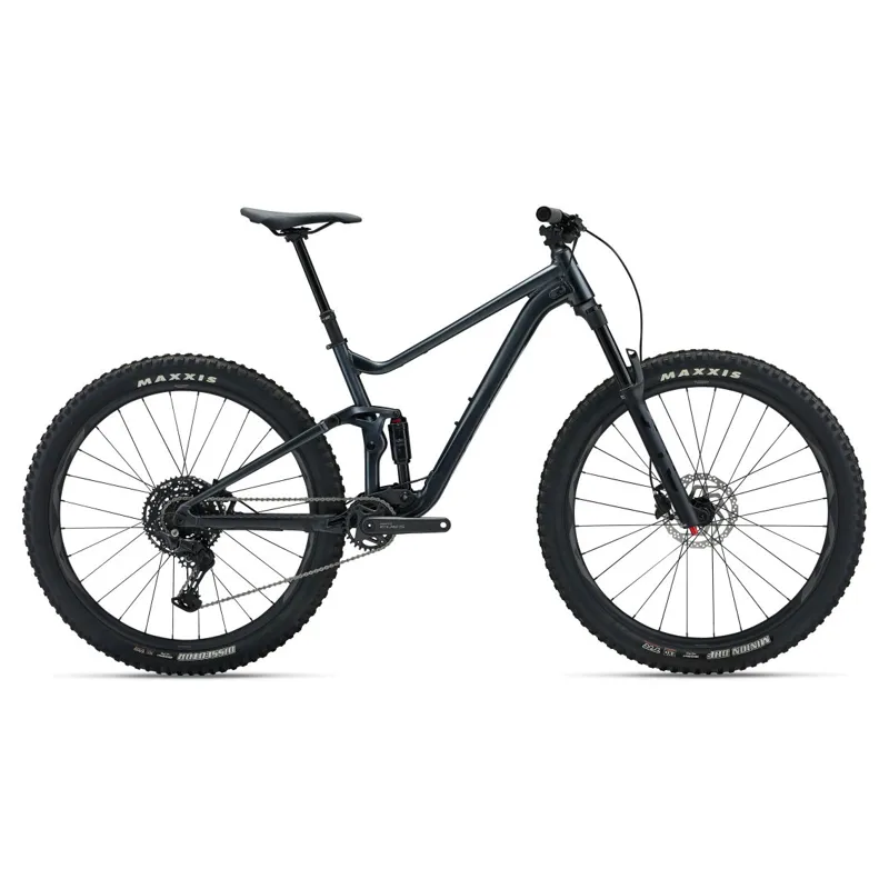 Giant Stance 29 2 Mountain Bike in Black Diamond